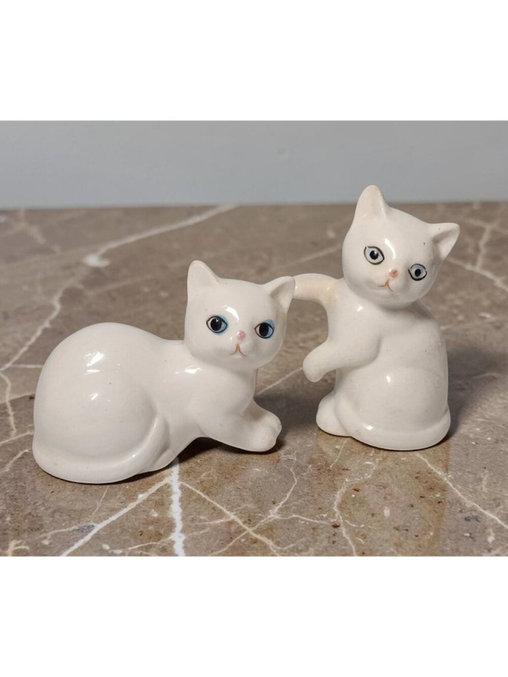 Vintage Takahashi Porcelain Cat Figurines White Pair Pet Decor Japan